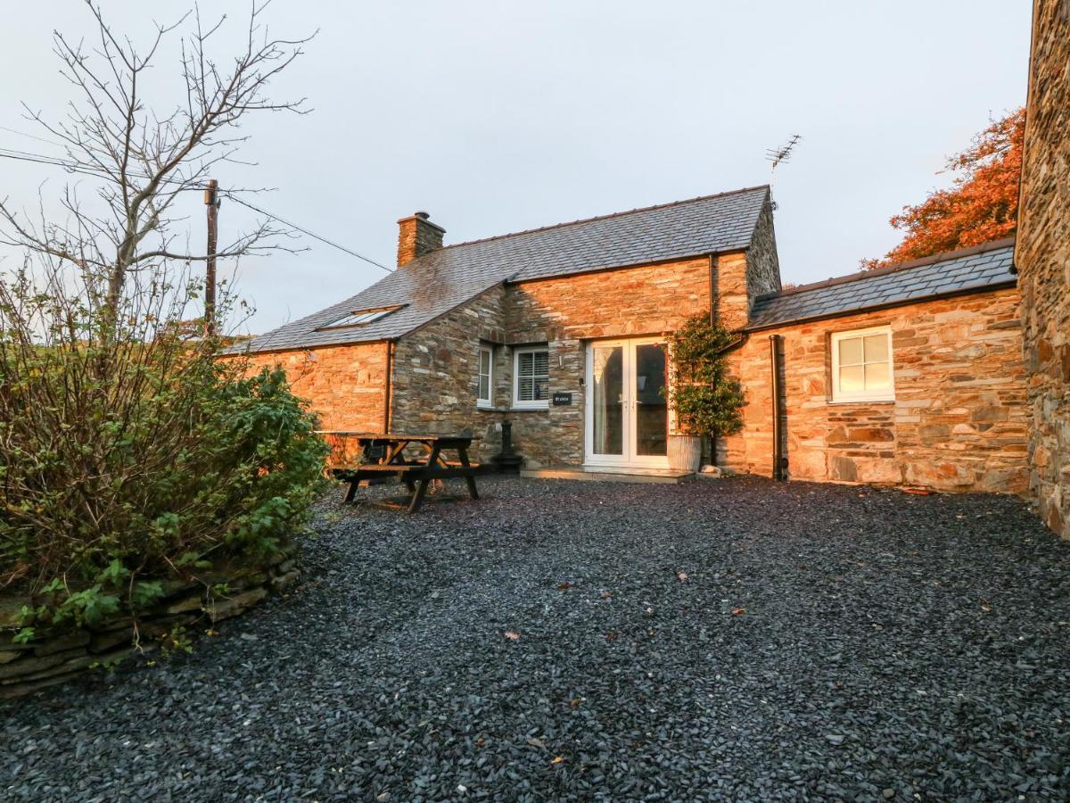 Villa Garth Morthin The Stables Tremadog Esterno foto